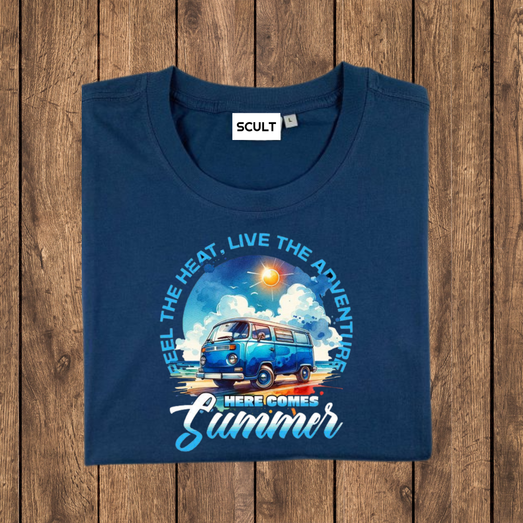 SUMMER COMES